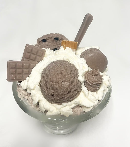 Coupe glacée généreuse chocolat